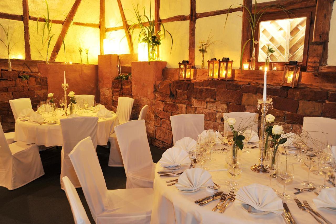 Gasthaus Zur Krone Großheubach エクステリア 写真